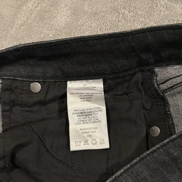 Joe’s Jeans Washed Black - Picture 14 of 17